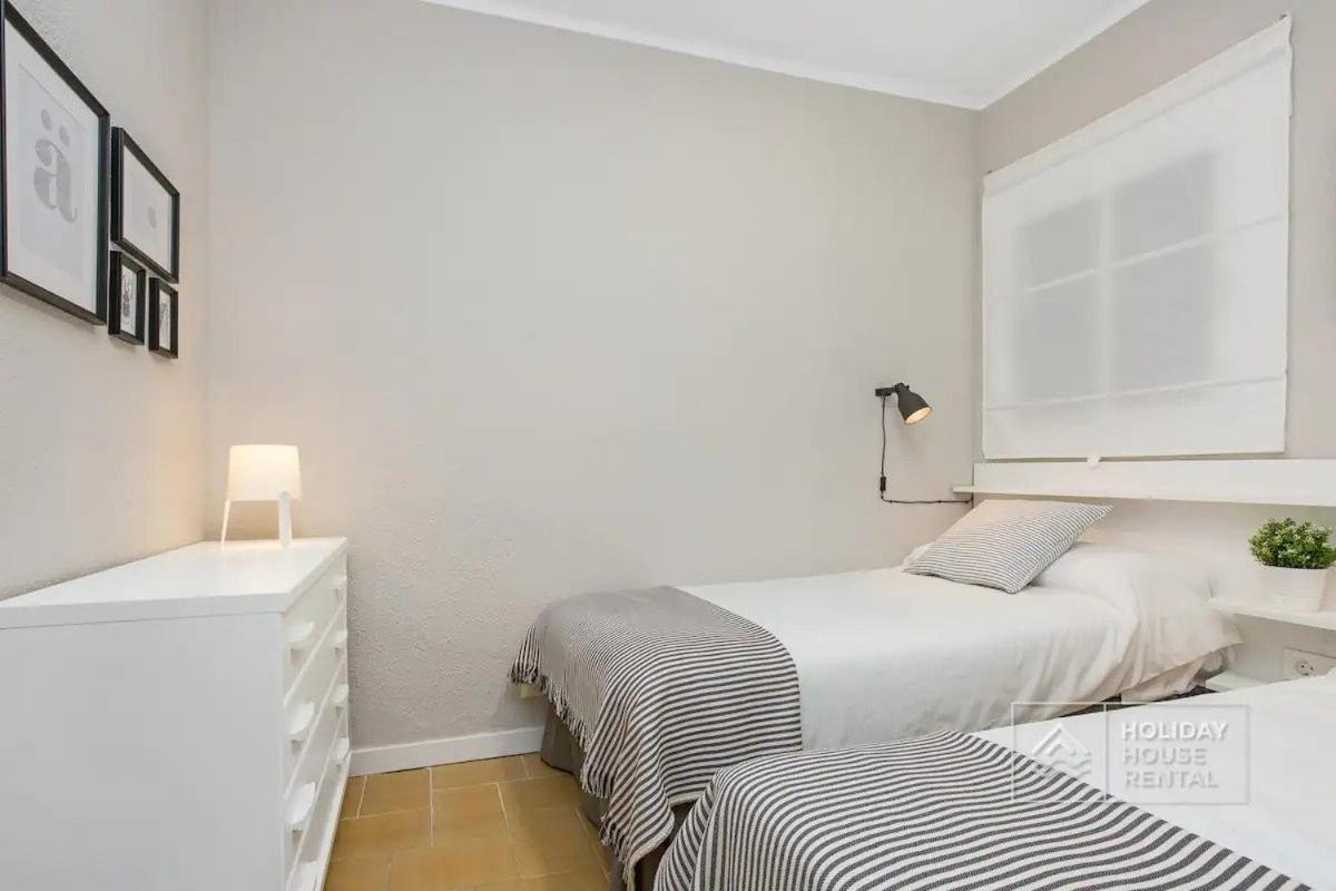 Cosy 3-Bedroom Apartment For 6-8 People Just 50M From The Beach Salou Luaran gambar